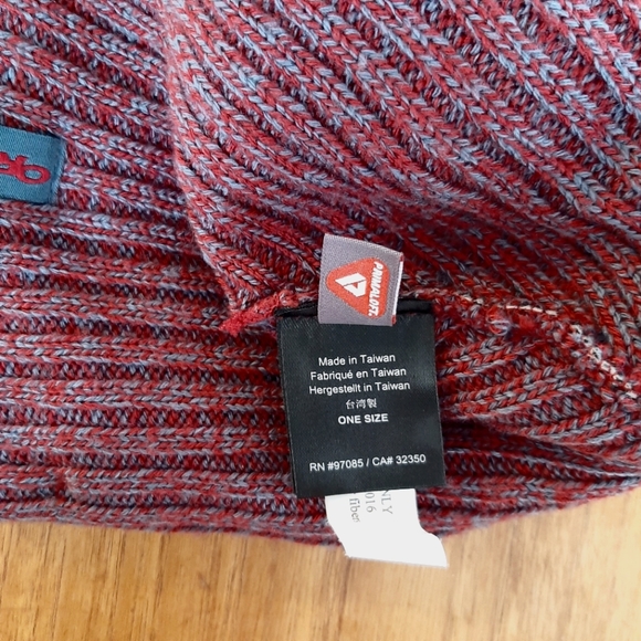 Outdoor Research Beanie Toque - Picture 6 of 6